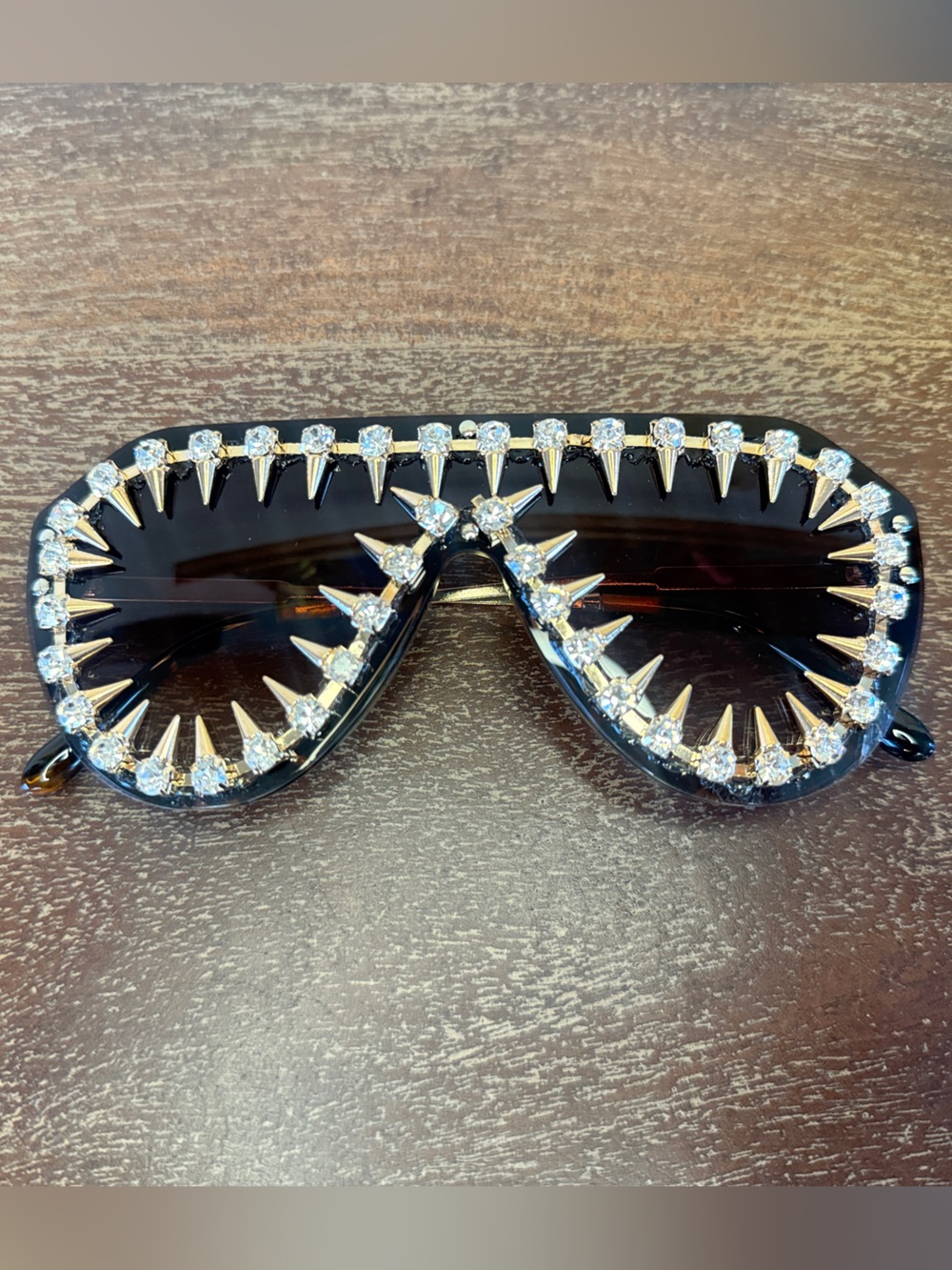 Sunglasses - Rocker Ice Fun Shades - Picture 15 of 16
